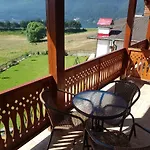 башеви Villa *